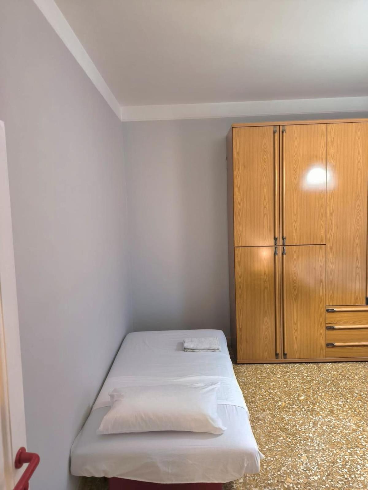 Bilocale In Via Degli Orti Variani Roma Esterno foto